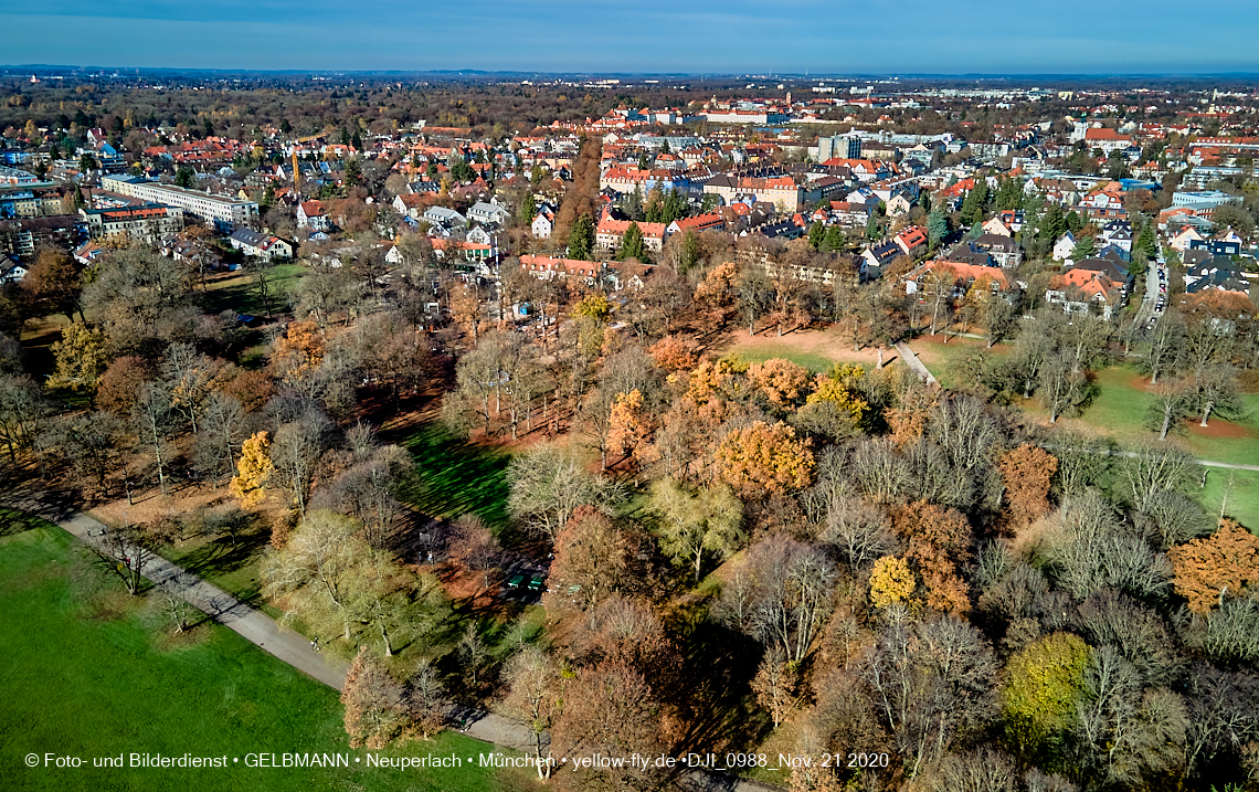 21.11.2020 - Hirschgarten mit Paketposthalle in München